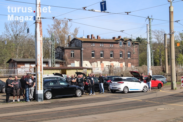 Fans des BFC Dynamo sammeln sich in Leutzsch