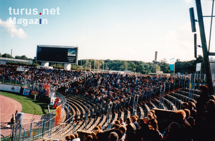Foto: F.C. Hansa Rostock vs. FC St. Pauli (1995) - Bilder von Alte Zeiten 1990 bis 2000 - turus ...