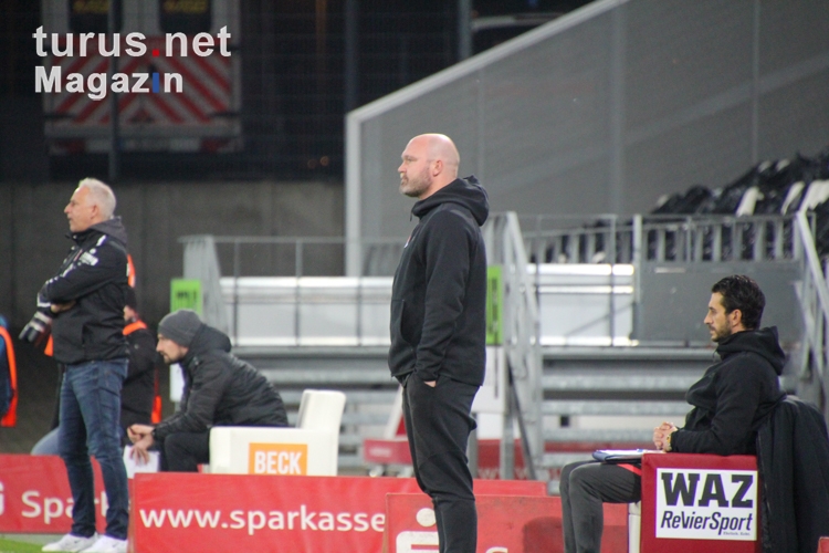 Alexander Voigt und Samir El Hajjaj Trainer Wuppertaler SV 25-11-2020