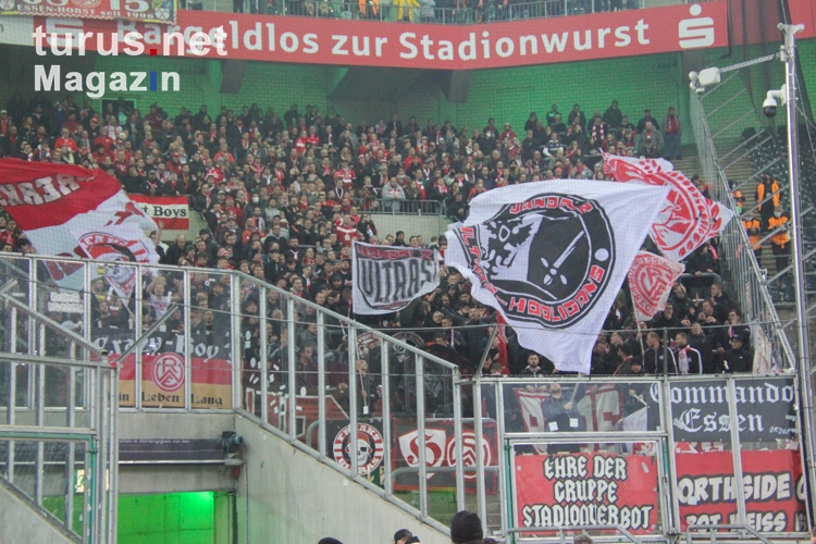 RWE Fans im Borussia Park 2021 