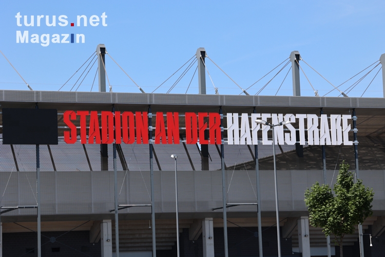 Stadion an der Hafenstraße Schriftzug Rot-Weiss Essen 