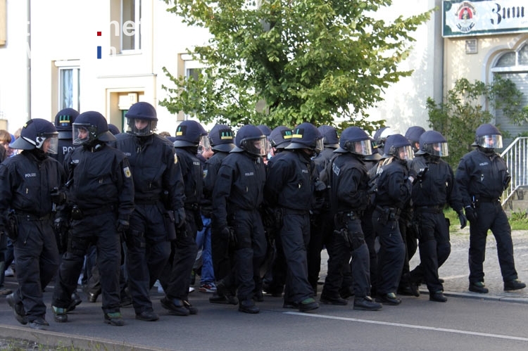 Polizeiliche Maßnahmen vor dem Berliner Derby