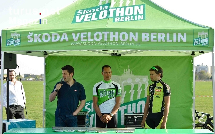 Reinald Achilles, Erik Zabel und Björn Schröder auf einer Veranstaltung des Škoda Velothon 2011