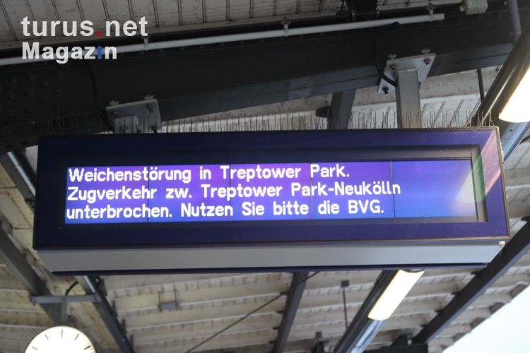 Anzeige der Berliner S-Bahn im Januar 2014