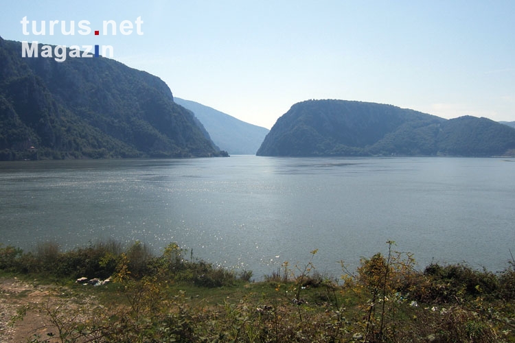 Donau an der serbisch-rumänischen Grenze