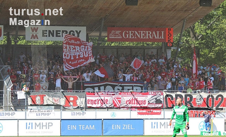 Stuttgarter Kickers vs. FC Energie Cottbus
