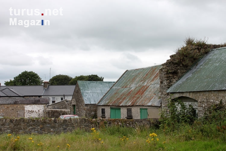 Die irische Ortschaft Clones in der Grafschaft Monaghan an der Grenze zu Nordirland