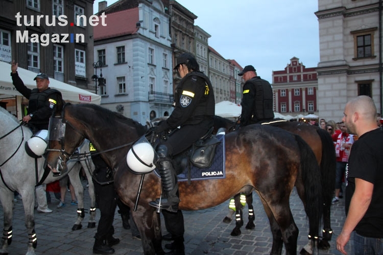 Reiterstaffel der polnischen Polizei in Poznan im Einsatz