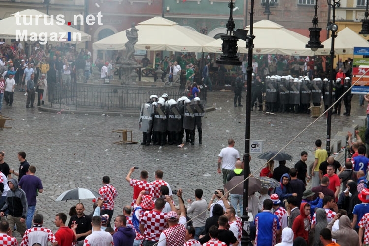 EM 2012: Erste Zwischenfälle vor dem Spiel Kroatien gegen Irland