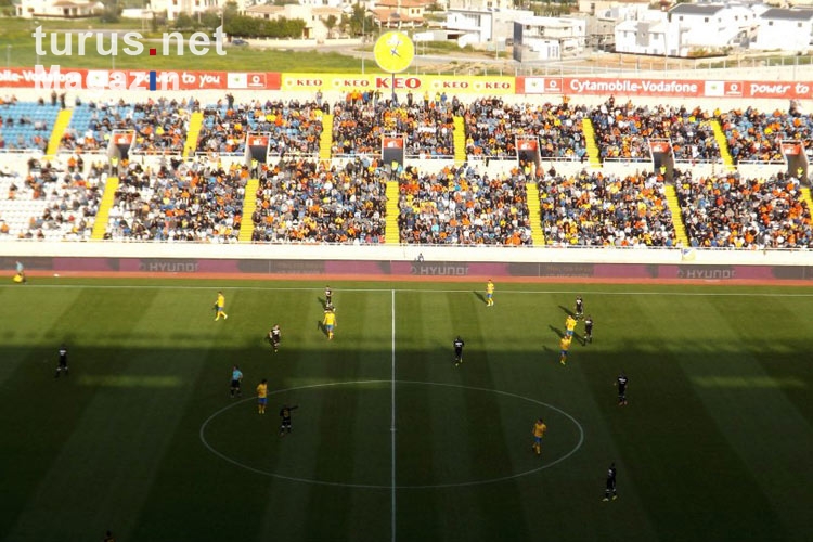 APOEL Nikosia vs. AEL Limassol auf Zypern