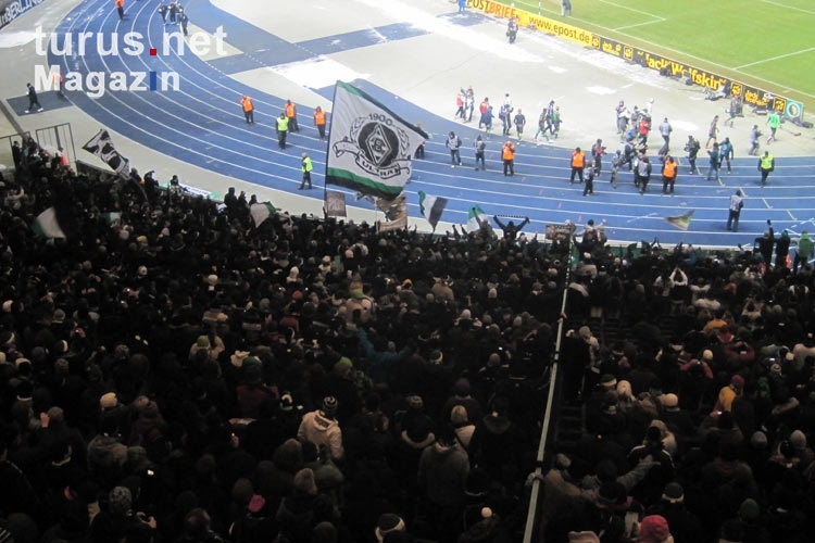 Fans von Borussia Mönchengladbach in Berlin bei Hertha BSC, DFB-Pokal-Viertelfinale, 08.02.2012, 0:2
