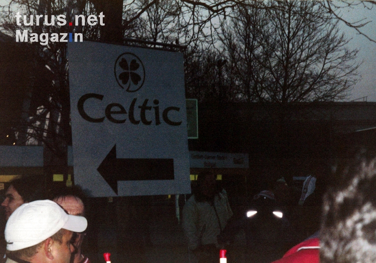 Celtic Fans in Stuttgart 2003