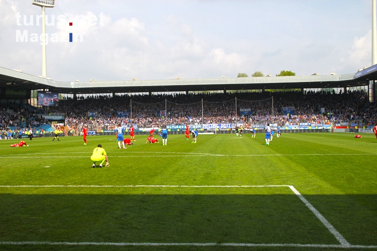Spielszenen Bielefeld in Bochum 07.05.2017