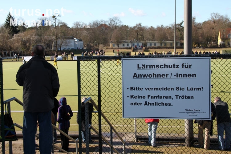 Lärmschutz für Anwohner: Nicht Tröten und Trommeln! Tennis Borussia Berlin zu Gast beim Berliner SC