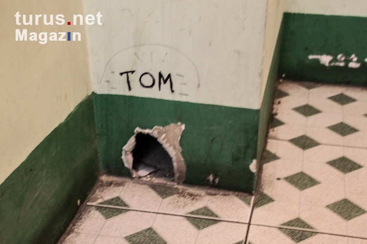 Tom wohnt in Riga ...