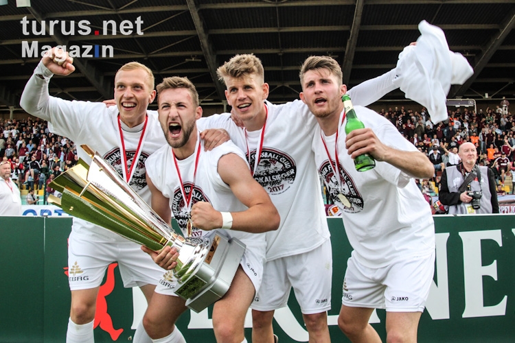BFC Dynamo feiert Pokalsieg 2017