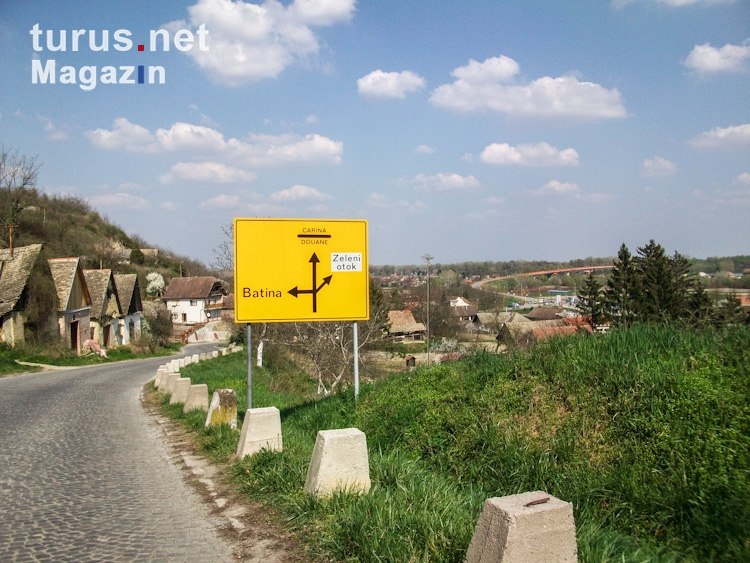 Straße zur kroatisch-serbischen Grenze