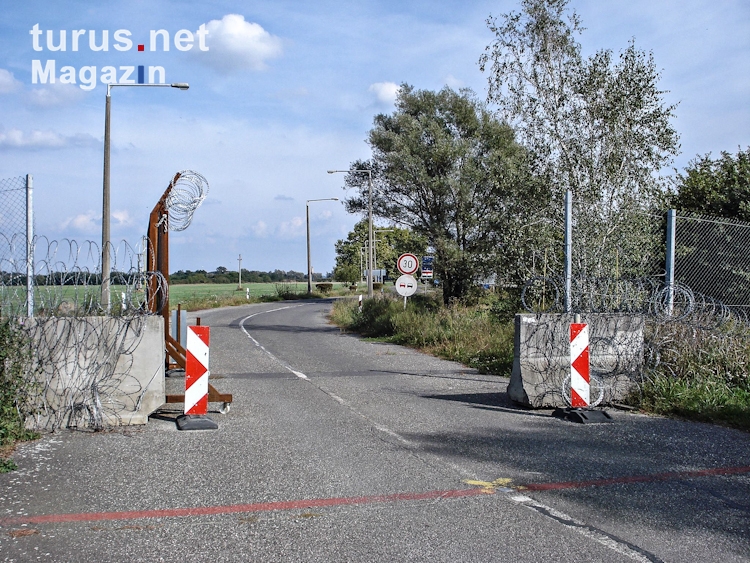Grenzübergang Kroatien / Ungarn bei  Berzence / Góla