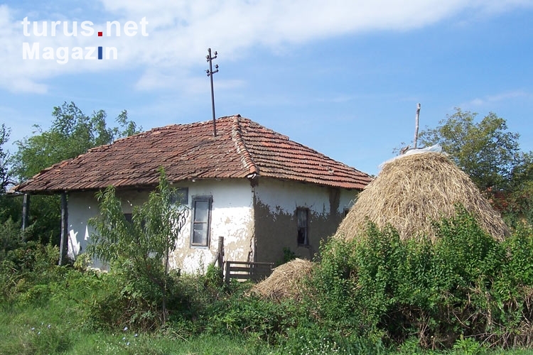 Abgeschiedene Dörfer in Serbien, unterwegs mit dem Fahrrad auf dem Balkan