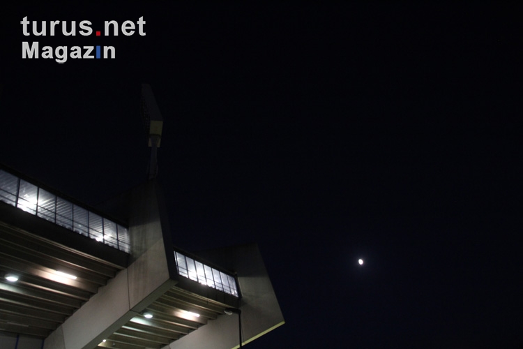 Bochum Ruhrstadion am Abend