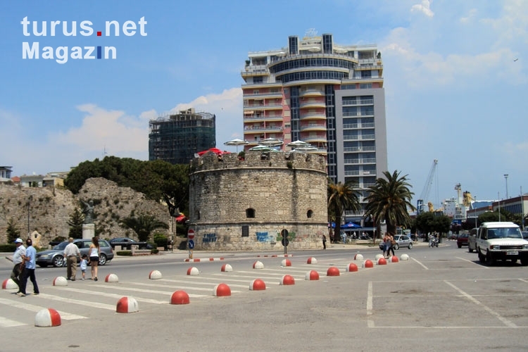 Die Stadt Durres am Adriatischen Meer, Albanien