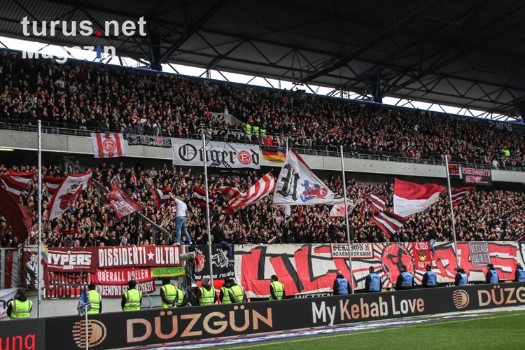 Düsseldorf Fans Support in Duisburg