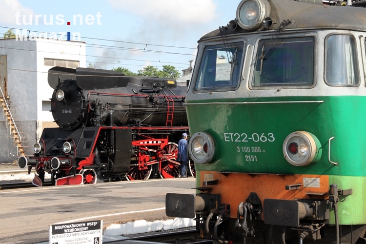 zwei polnische Lokomotiven in Poznan - zwei Generationen
