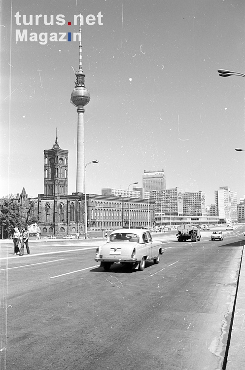 DDR Fotos: Berliner Fernsehturm 1973