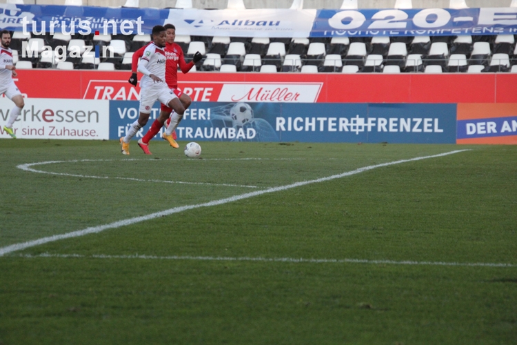 Isaiah Young Rot-Weiss Essen vs. FC Köln II Spielfotos