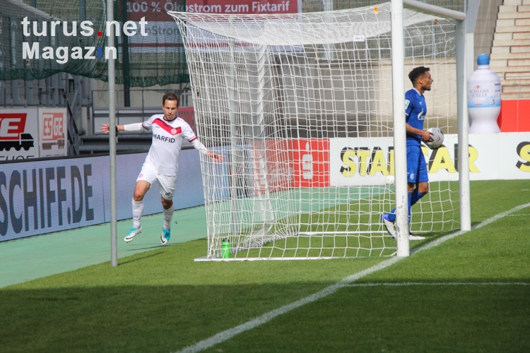 Maximilian Pronichev Torjubel Rot-Weiss Essen gegen Schalke 04 II Spielszenen 03-04-2021