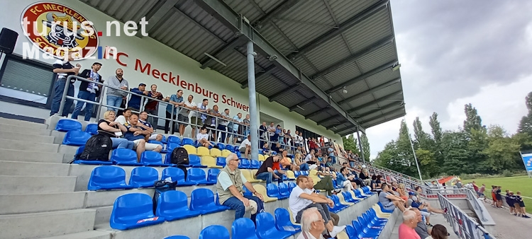 FC Mecklenburg Schwerin vs. Sp.Vg. Blau Weiß 1890 Berlin