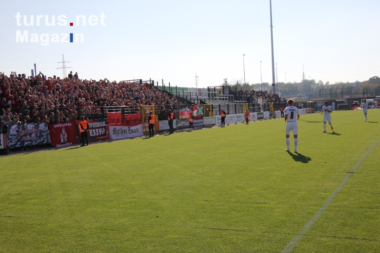 RWE Fans in Velbert gegen Uerdingen 09-10-2021