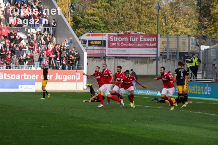 Felix Herzenbruch RWE vs. Alemannia Aachen Spielfotos 30-10-2021