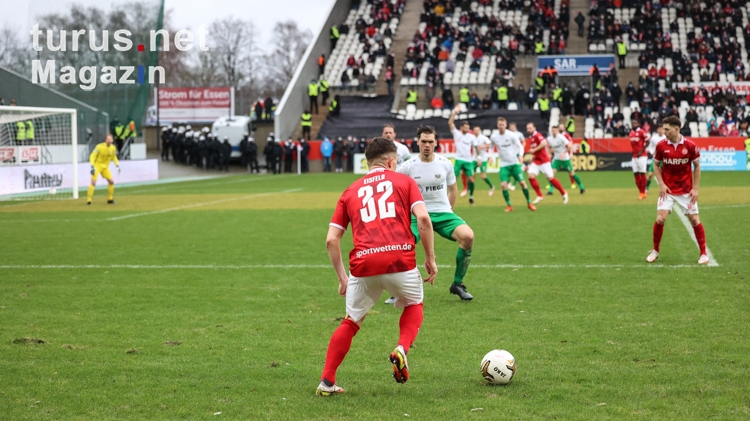 Thomas Eisfeld Rot-Weiss Essen vs. Preußen Münster Spielfotos 20-02-2022