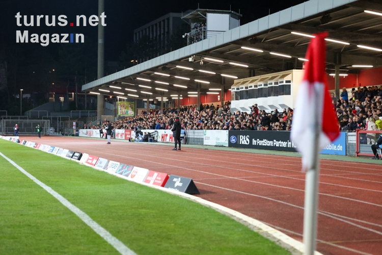 Südstadion Köln SC Fortuna Köln vs. Rot-Weiss Essen Spielfotos 16-03-2022