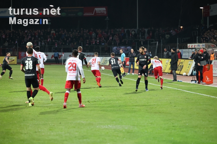 SC Fortuna Köln vs. Rot-Weiss Essen Spielfotos 16-03-2022
