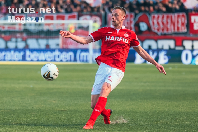 Felix Bastians Rot-Weiss Essen vs. KFC Uerdingen Spielfotos 19-03-2022