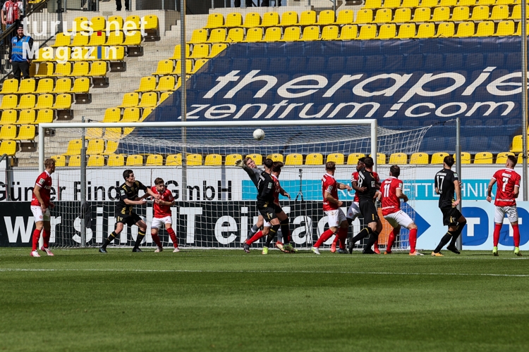 Alemannia Aachen vs. Rot-Weiss Essen Spielfotos 10-04-2022
