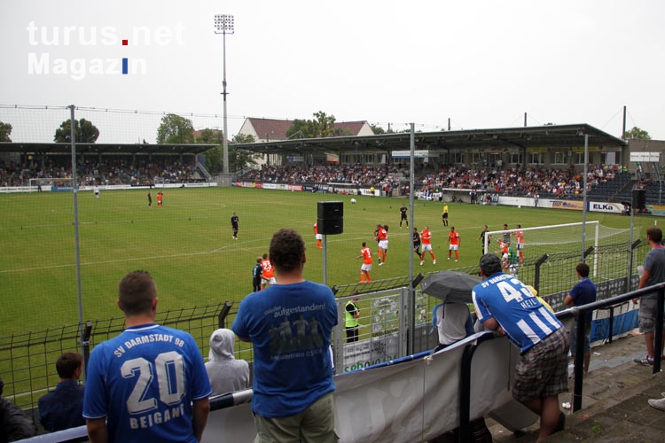 Fans des SV Darmstadt 98 zu Gast in Babelsberg