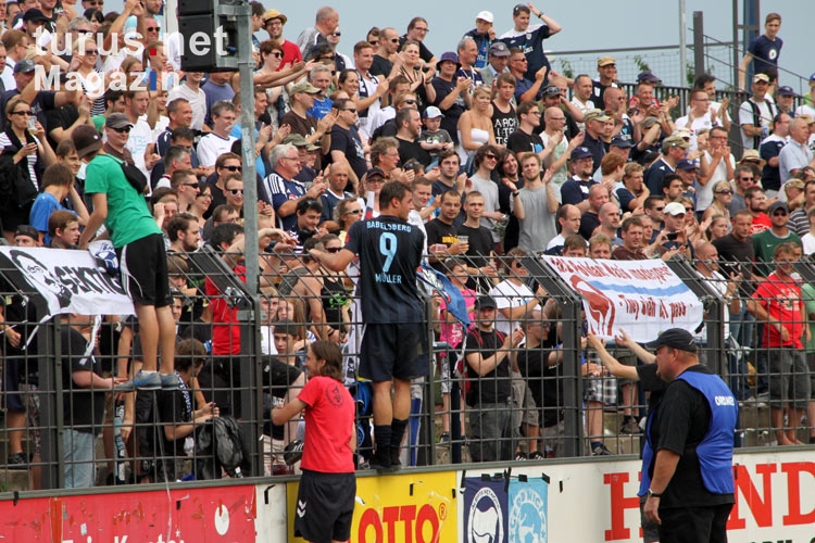 SV Babelsberg 03 feiert den 2:0-Sieg gegen Darmstadt 98