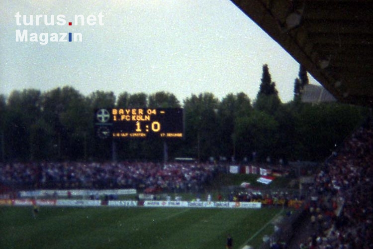 Ulrich-Haberland-Stadion in Leverkusen zu Beginn der 90er Jahre