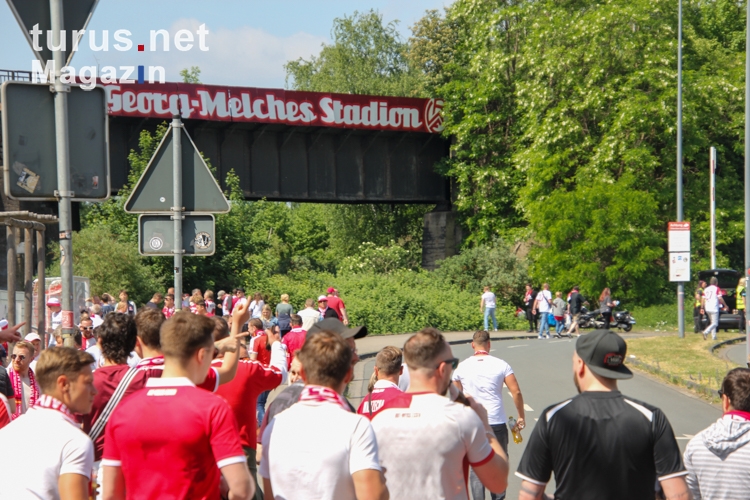 Weg zum Stadion an der Hafenstraße Saisonfinale 14.05.2022
