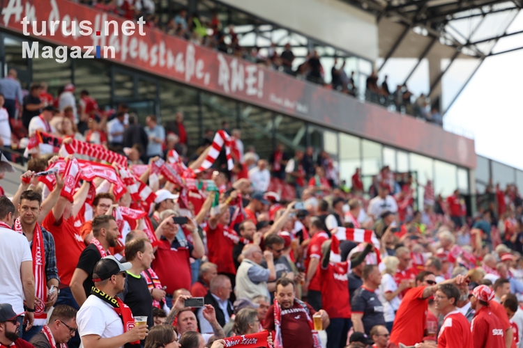 Rot-Weiss Essen  Fans Stimmung Saisonfinale 14.05.2022