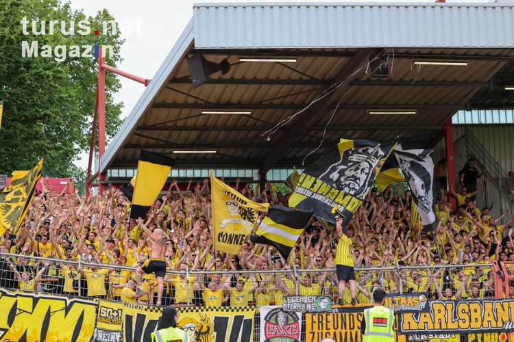 Fans von Alemannia Aachen Spielfotos 22.07.2022