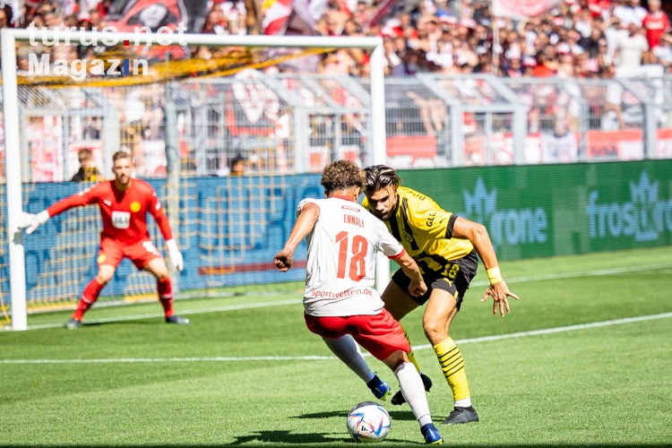 Lawrence Ennali BVB U23 vs. Rot-Weiss Essen Spielfotos 13.08.2022
