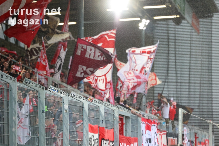 Support RWE-Fans in Wiesbaden 02.10.2022