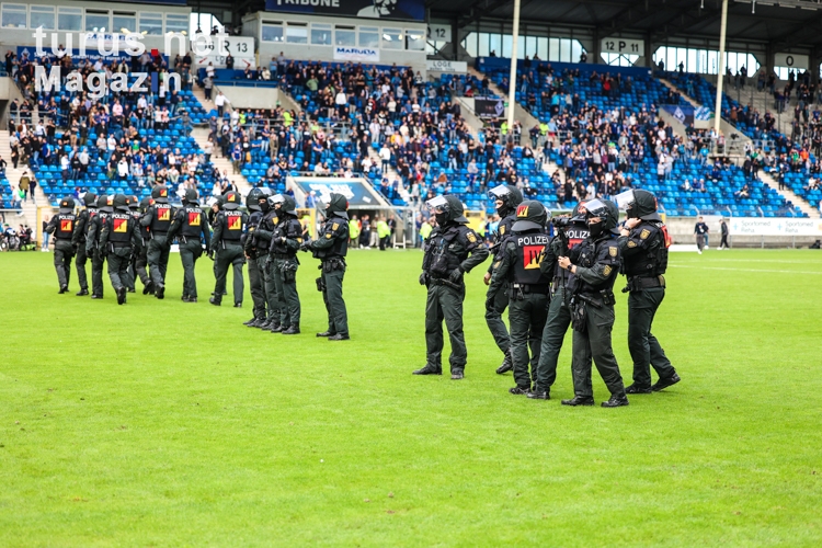 Polizeieinsatz Carl-Benz-Stadion Waldhof Mannheim