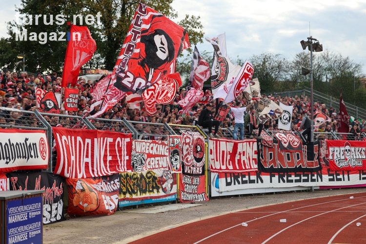 Rot-Weiss Essen Fans in Oldenburg 06.11.2022
