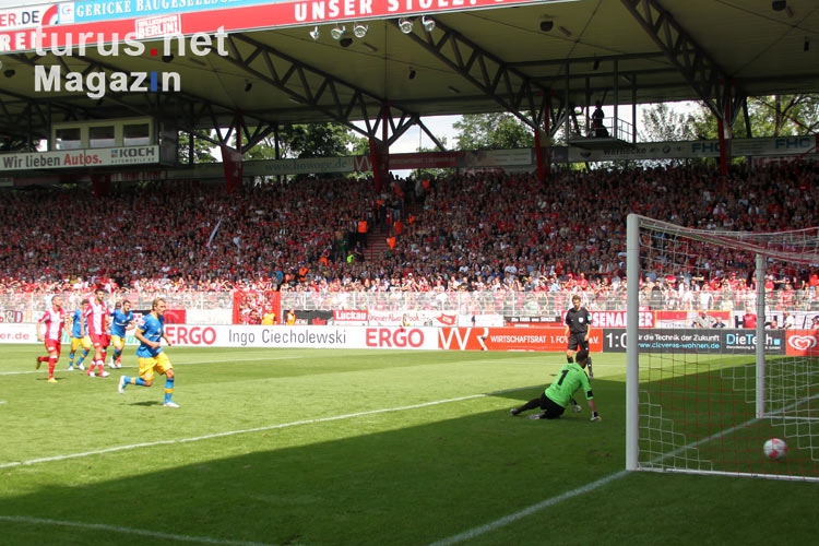 1:0 für Eintracht Braunschweig per Elfmeter
