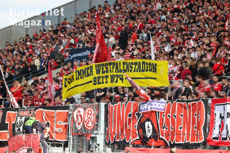 Für immer Westfalenstadion Banner RWE Ultras